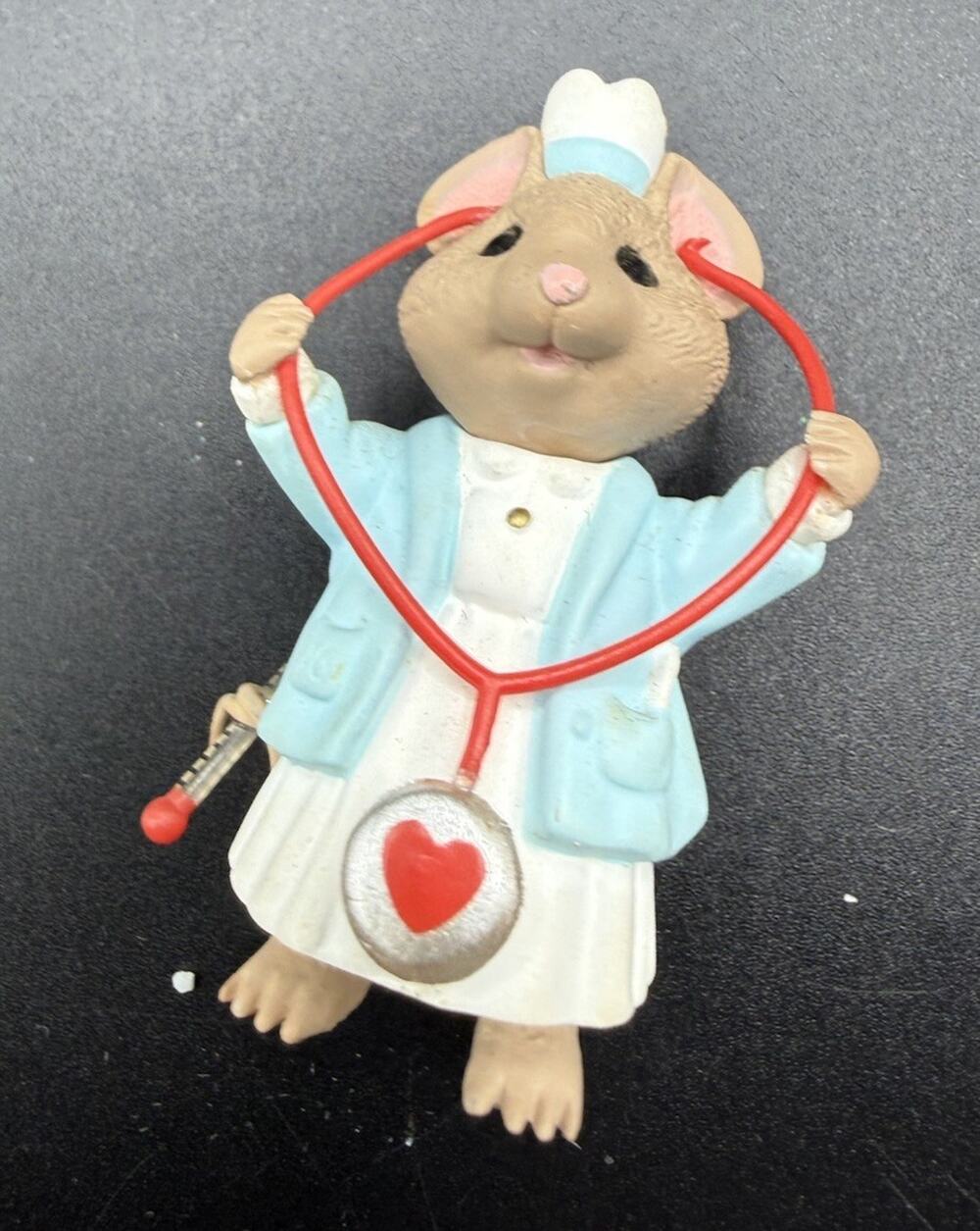 Vtg 1996 Hallmark Christmas Ornament Mouse Nurse Tender Loving Care No Box LO20